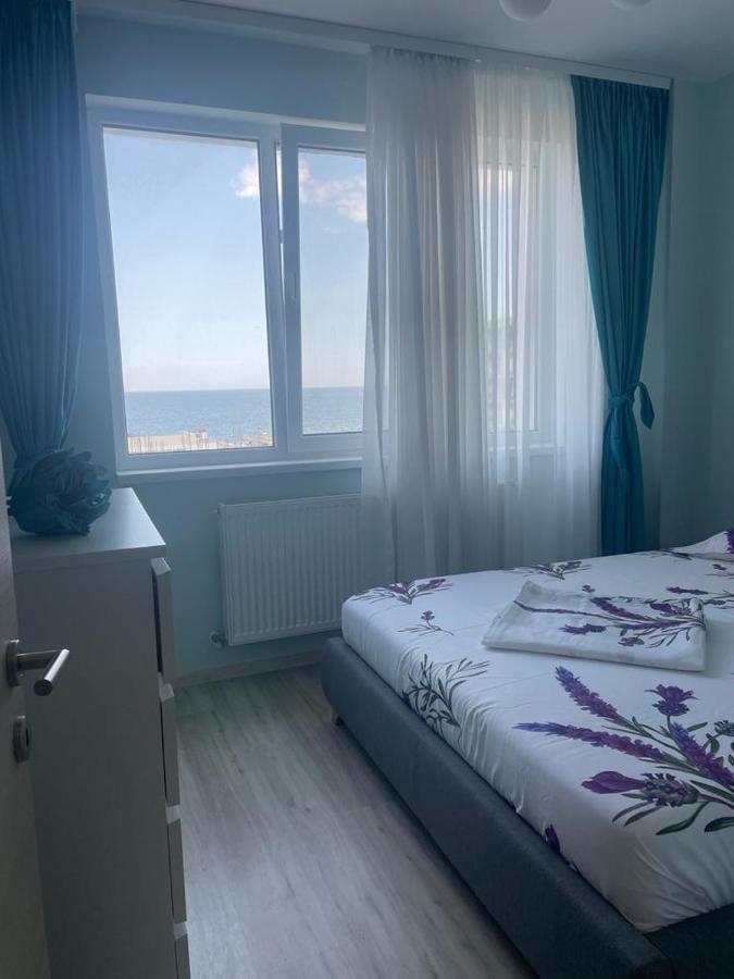 Ini Apartment Alezzi Năvodari Exterior foto
