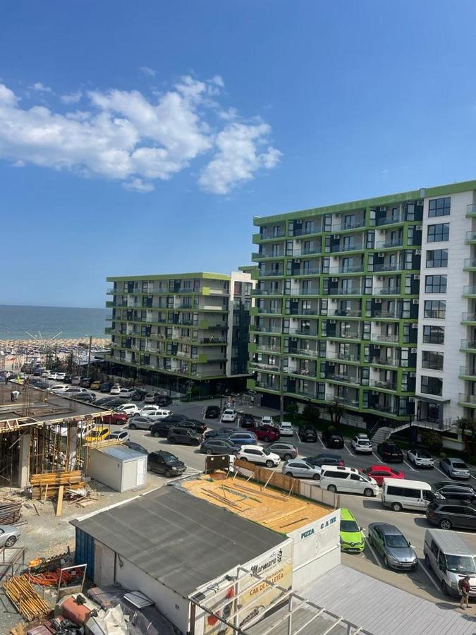 Ini Apartment Alezzi Năvodari Exterior foto